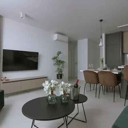 Adriatic Shell شقة