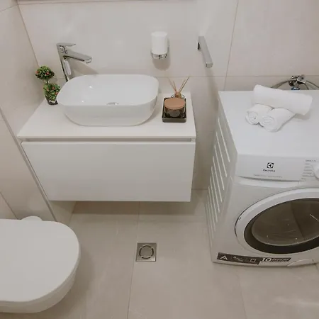 شقة Adriatic Shell تروغير